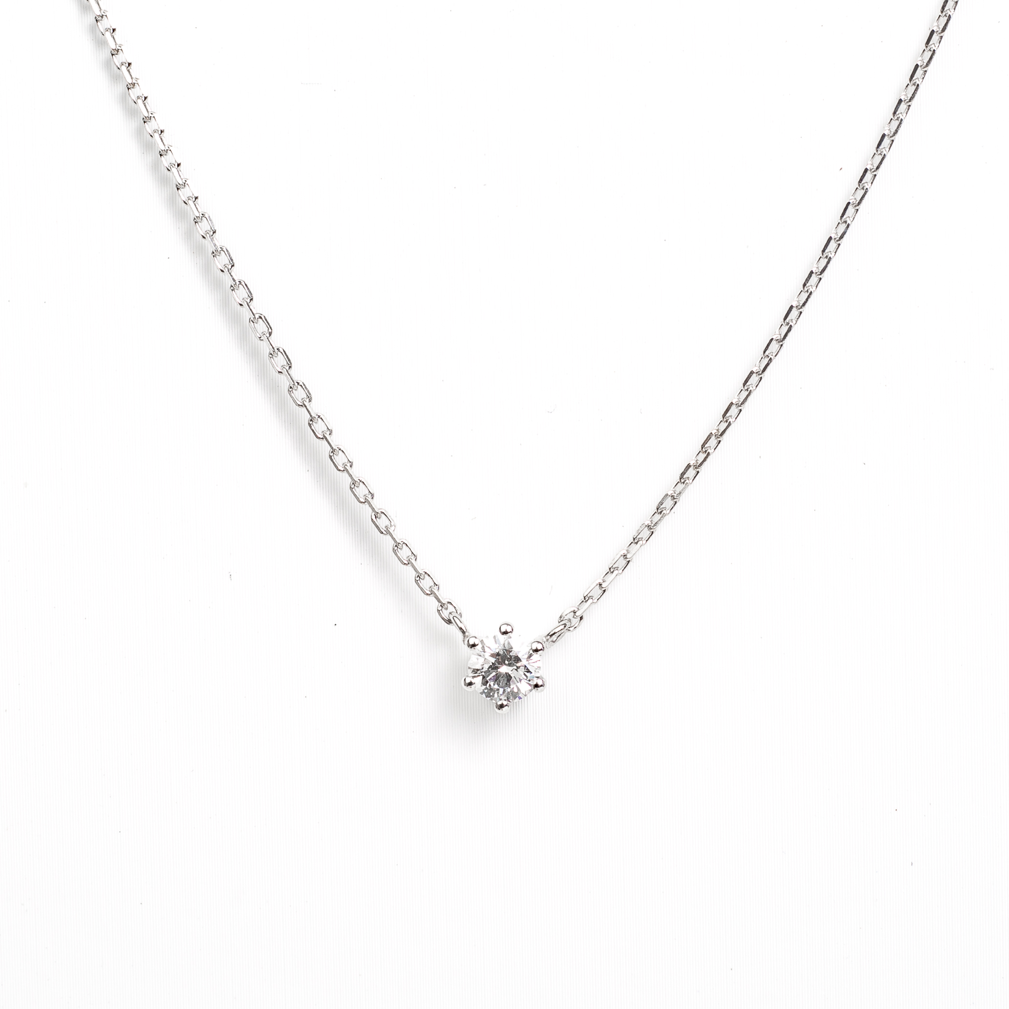 Náhrdelník Jessica - bílé zlato, diamant