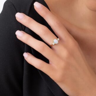 Prsten se slovenským opálem - žluté zlato, diamanty